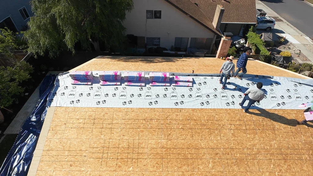roofing-workers-plywood-sheathing-san-ramon